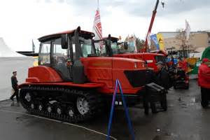 Гусеничный трактор 2103 для МТЗ-2103